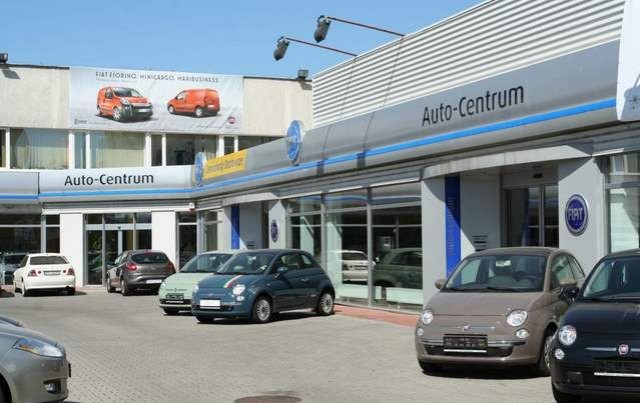 AUTO CENTRUM